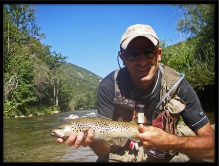 Truite en été : Astuces et Techniques pour pêcheurs avertis